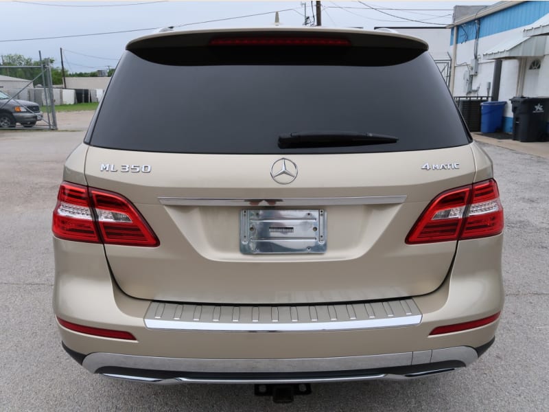 Mercedes-Benz M-Class 2012 price $12,297