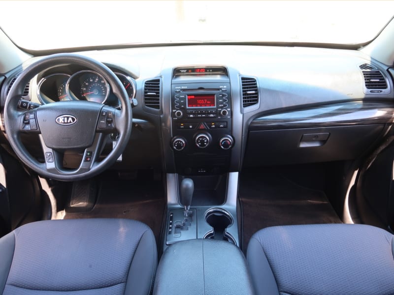 Kia Sorento 2012 price $7,097