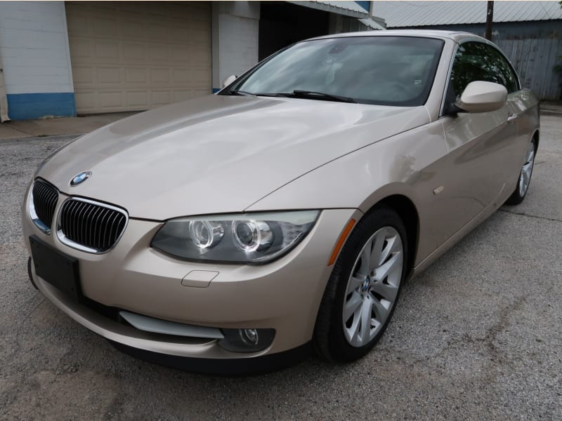 BMW 3-Series 2012 price $12,797