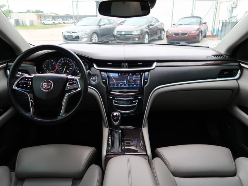 Cadillac XTS 2013 price $10,997