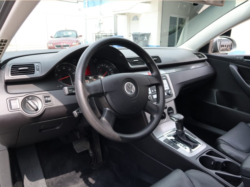 Volkswagen Passat Sedan 2007 price $8,297