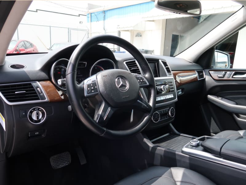 Mercedes-Benz M-Class 2012 price $11,797