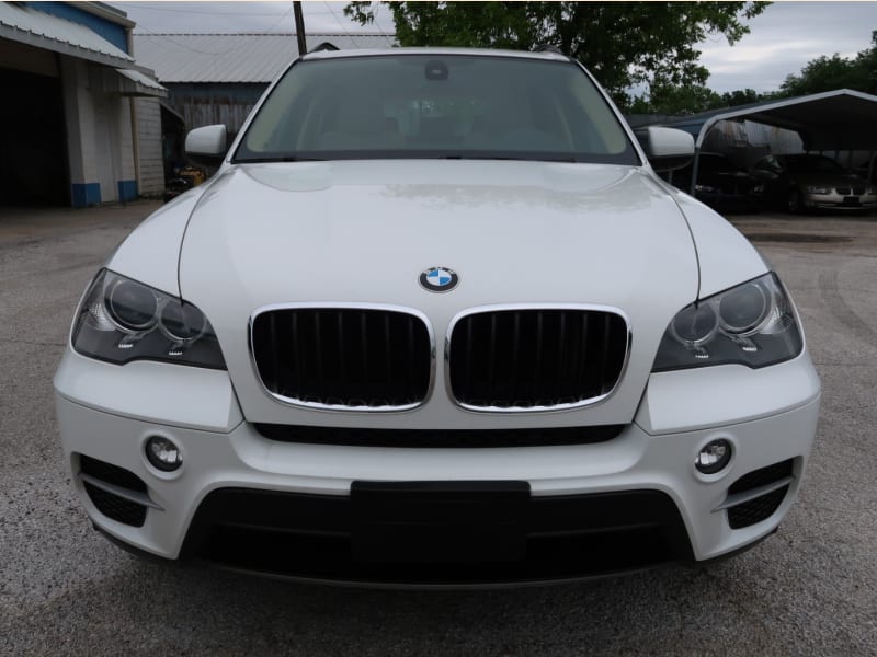 BMW X5 2013 price $12,297