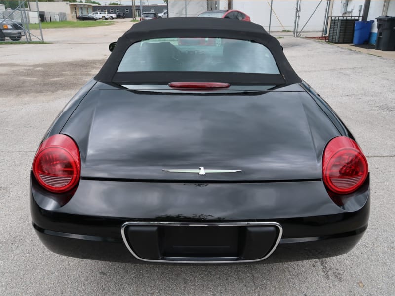 Ford Thunderbird 2005 price $12,997