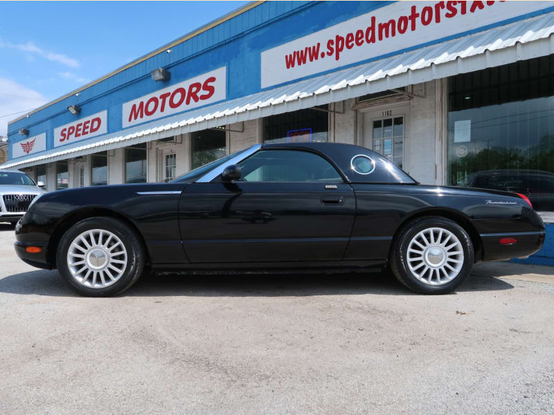 Ford Thunderbird 2005 price $12,997