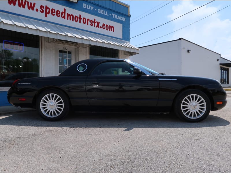 Ford Thunderbird 2005 price $12,997