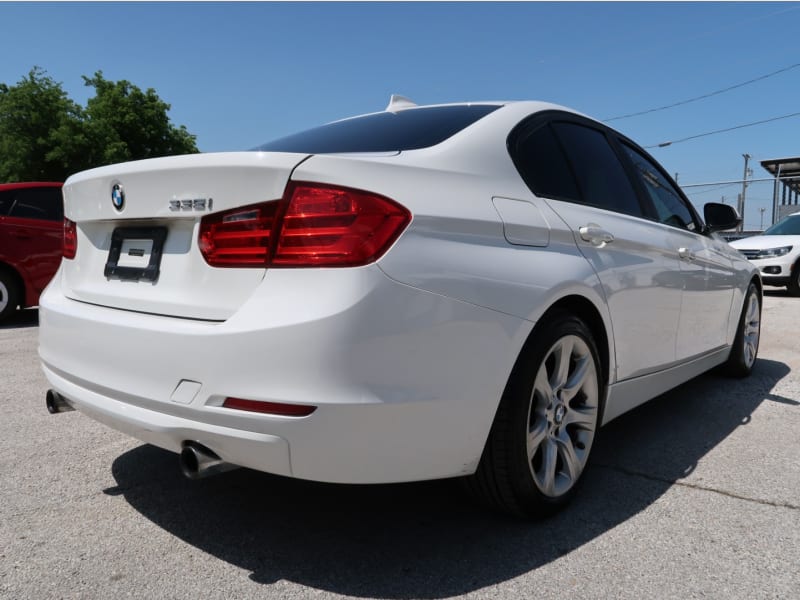 BMW 3-Series 2012 price $13,997