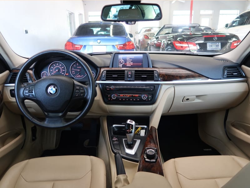 BMW 3-Series 2012 price $13,997