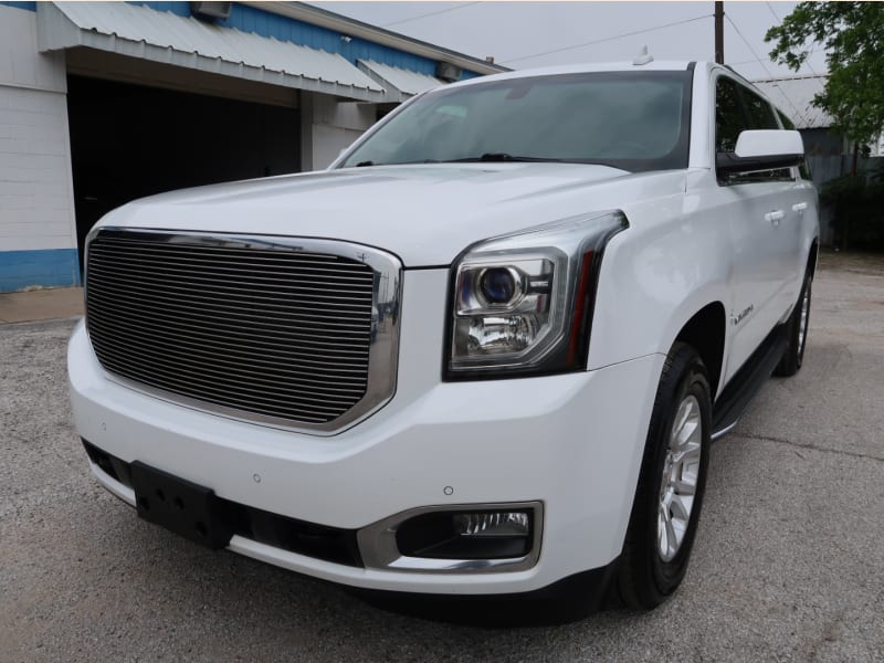 GMC Yukon XL 2016 price $18,297