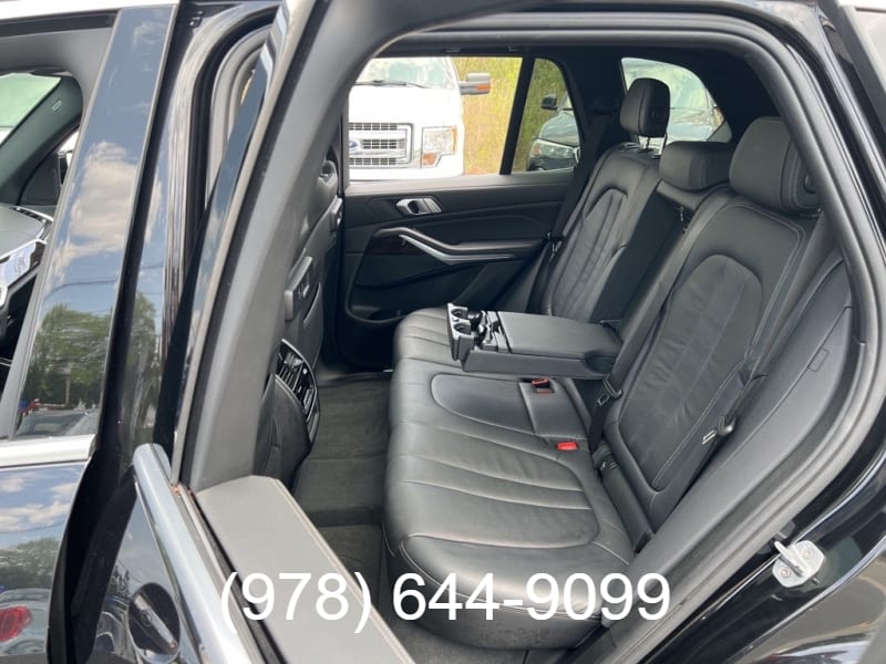 BMW X5 2019 price $37,995