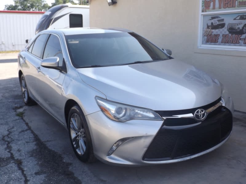 Toyota Camry 2017 price $17,990