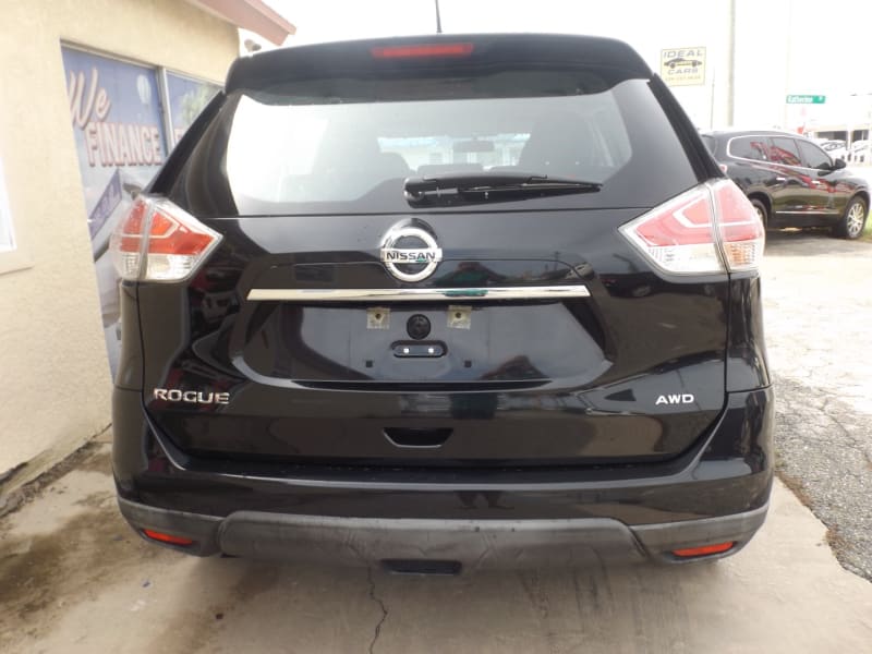 Nissan Rogue 2016 price $13,990