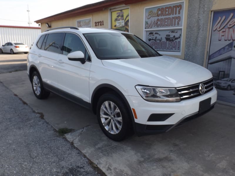 Volkswagen Tiguan 2018 price $14,990