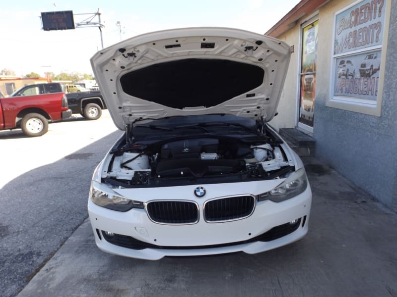 BMW 3-Series 2015 price $9,990