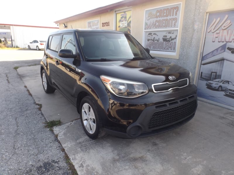 Kia Soul 2015 price $7,990