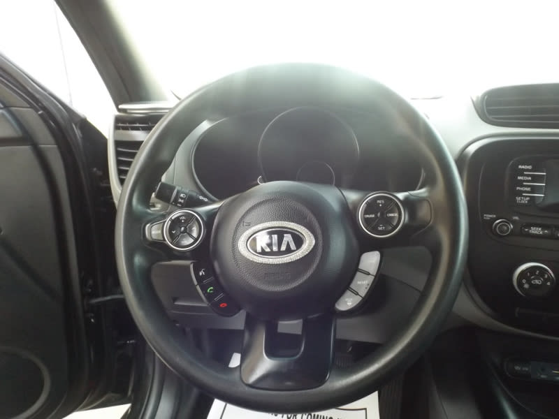 Kia Soul 2015 price $7,990