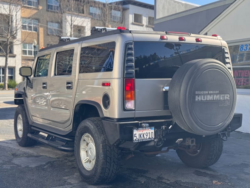 Hummer H2 2004 price $12,975