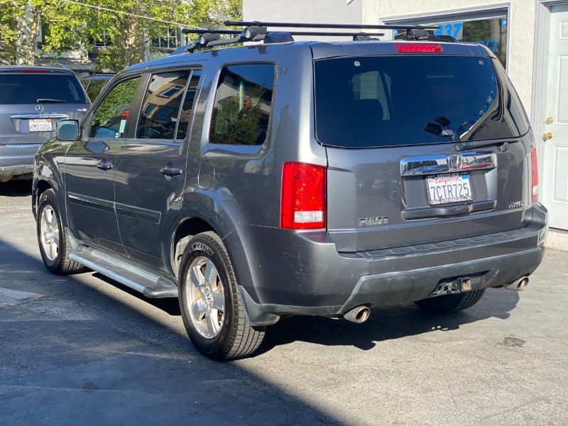 Honda Pilot 2011 price $9,975