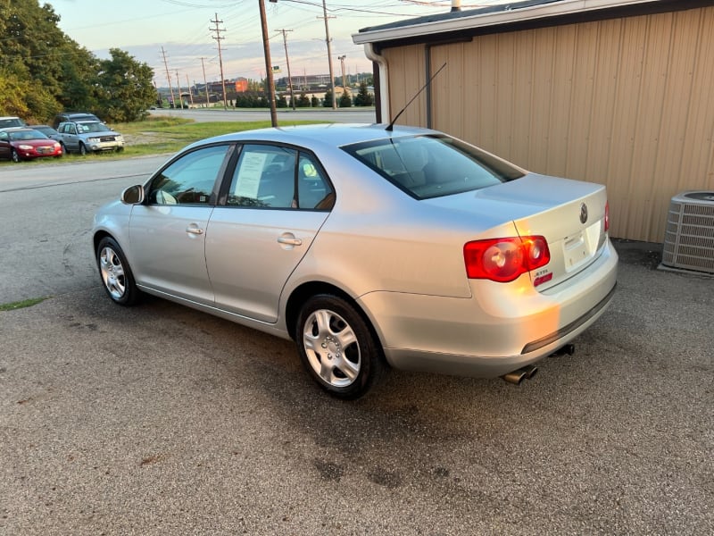 Volkswagen Jetta 2007 price $3,290