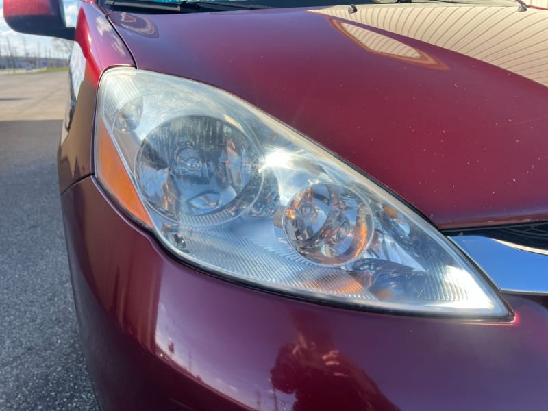 Toyota Sienna 2008 price $6,700