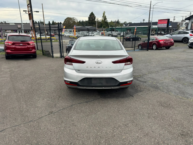 Hyundai Elantra 2019 price $11,990