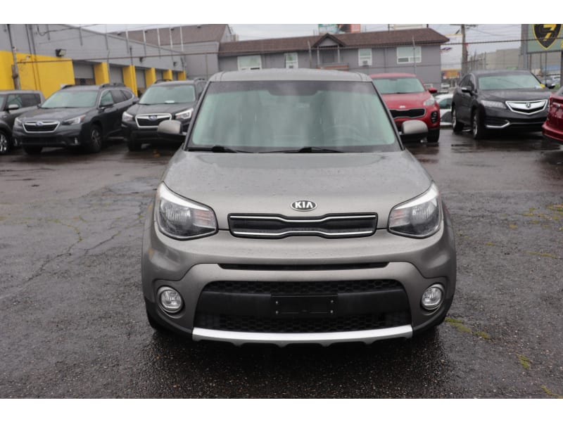 Kia Soul 2018 price $10,990