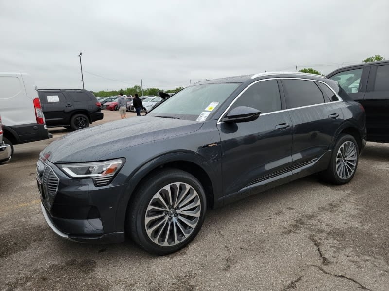Audi e-tron 2019 price $37,999