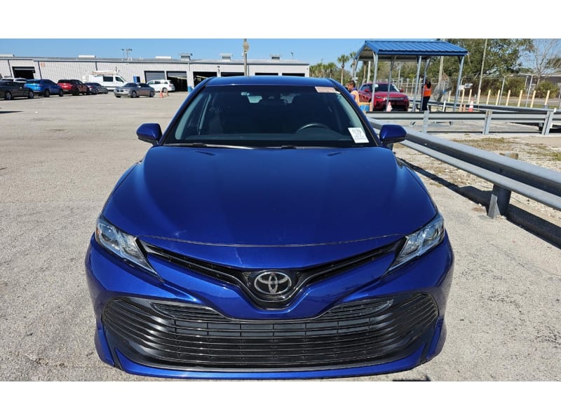 Toyota Camry 2018 price $19,382