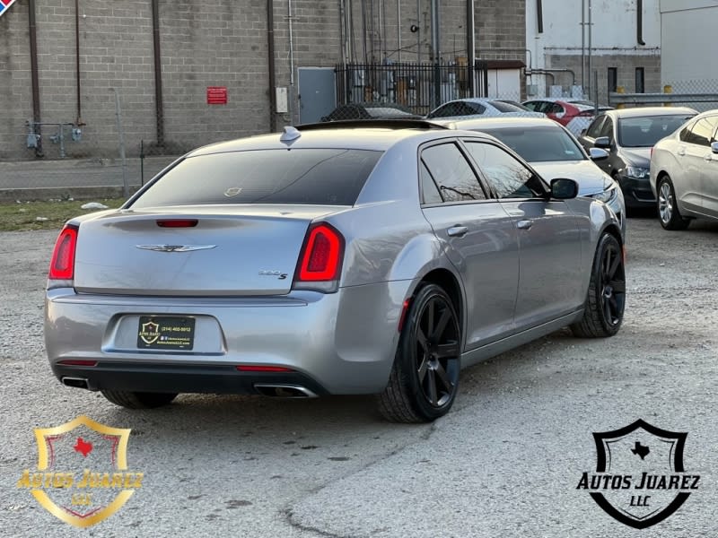 CHRYSLER 300 2016 price $14,500