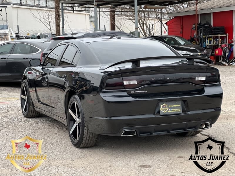 DODGE CHARGER 2014 price $8,000 Cash