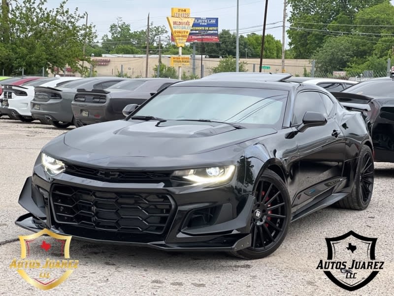 CHEVROLET CAMARO 2018 price $33,000 Cash