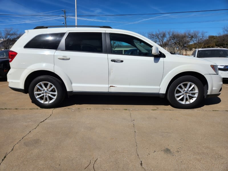 Dodge Journey 2015 price $8,998