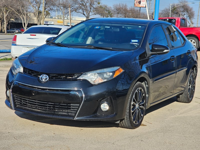 Toyota Corolla 2016 price $12,988