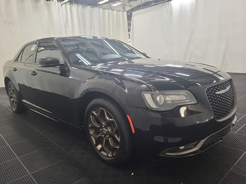 Chrysler 300 2016 price $19,040