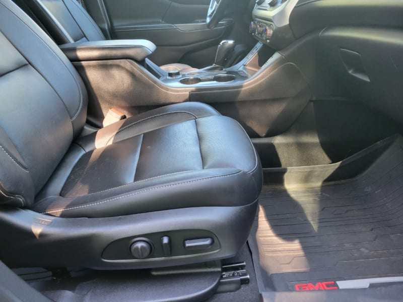 GMC Acadia 2019 price $19,995