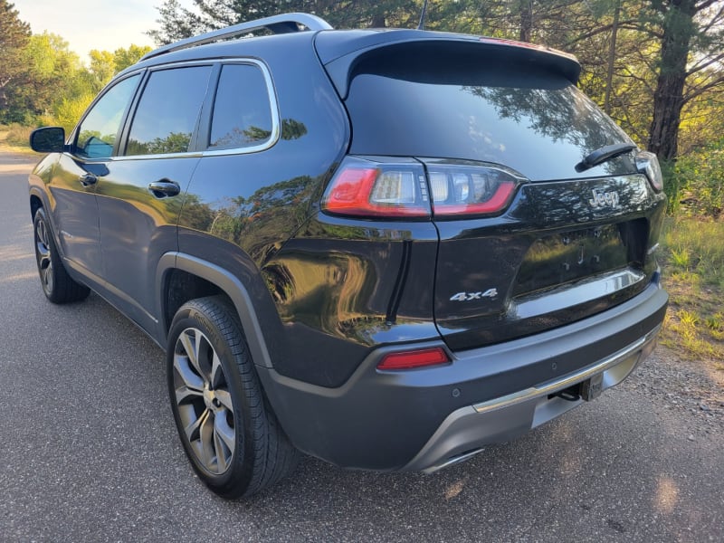 Jeep Cherokee 2019 price $15,499