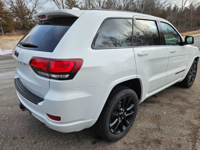 Jeep Grand Cherokee 2020 price $22,495