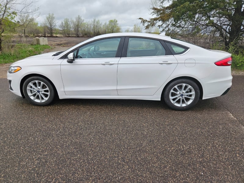 Ford Fusion 2019 price $14,495