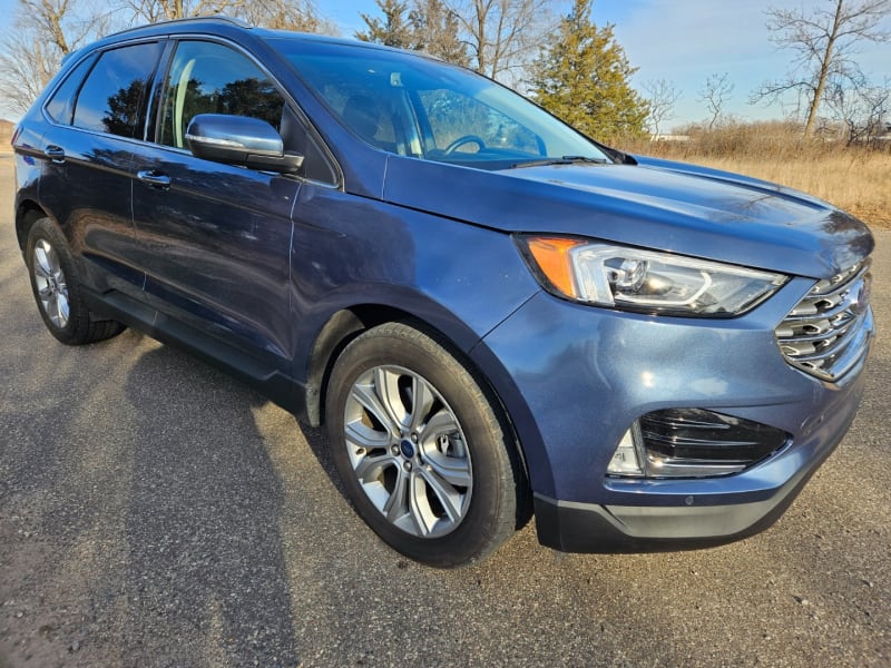 Ford Edge 2019 price $15,495