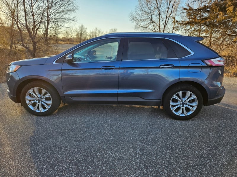 Ford Edge 2019 price $15,495
