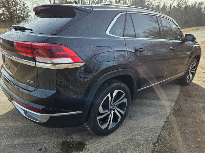 Volkswagen Atlas Cross Sport 2020 price $21,495