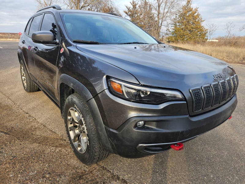 Jeep Cherokee 2020 price $17,495