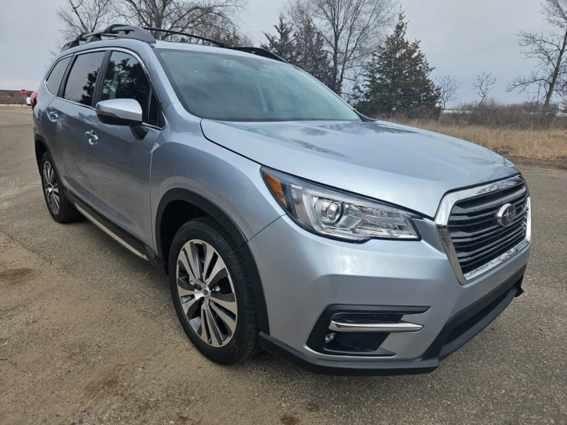 Subaru Ascent 2022 price $24,495