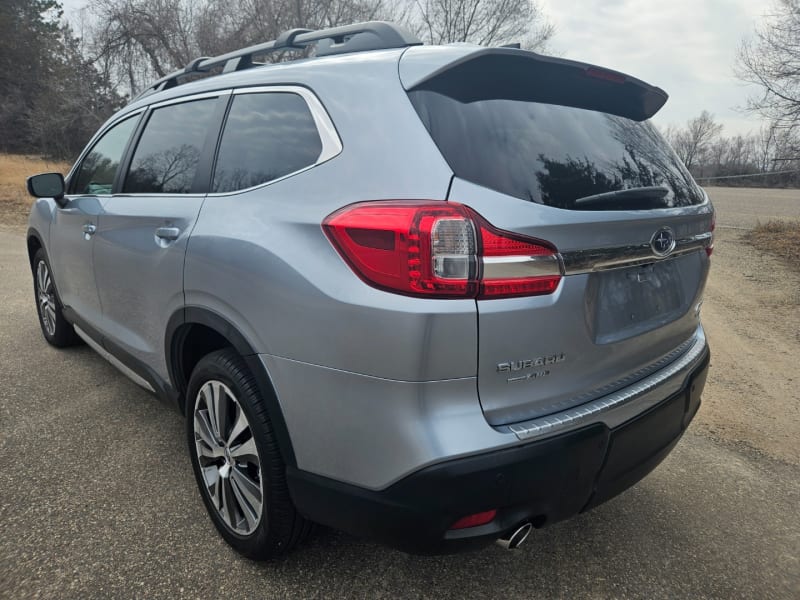 Subaru Ascent 2022 price $24,495