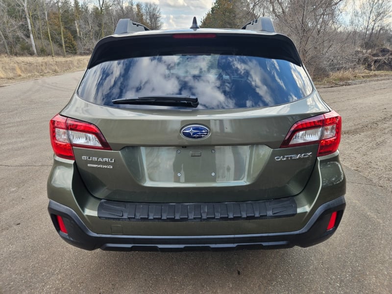 Subaru Outback 2019 price $17,995