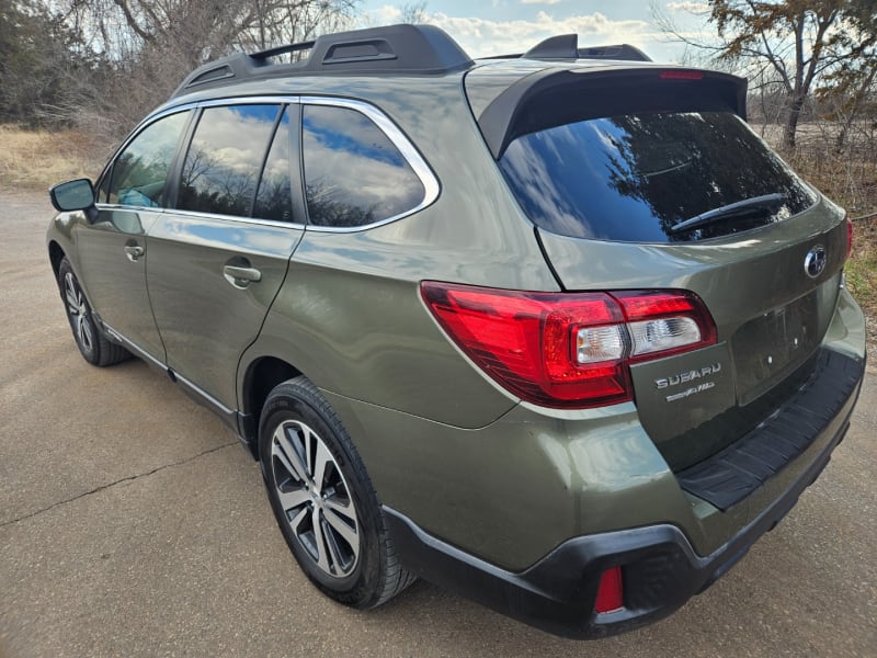 Subaru Outback 2019 price $17,995