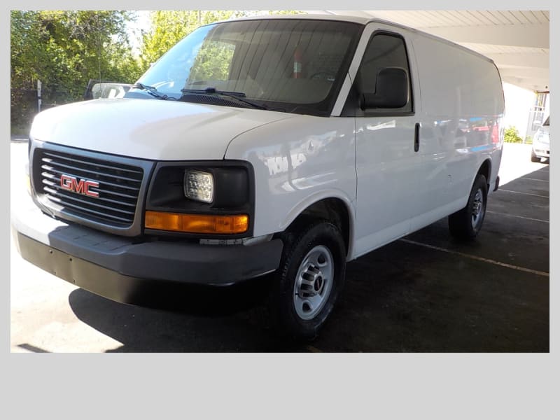 GMC Savana Cargo Van 2013 price $12,898