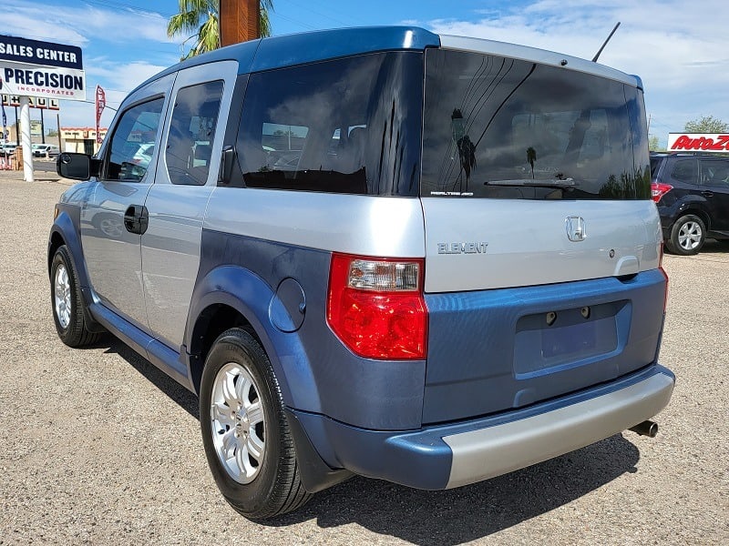 Honda Element 2006 price $8,999