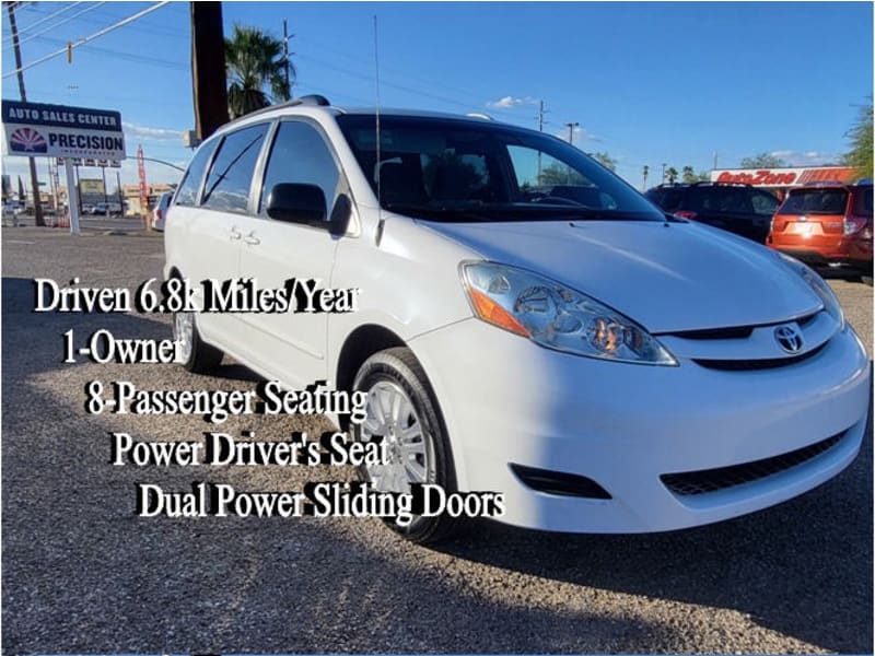 Toyota Sienna 2010 price $11,999