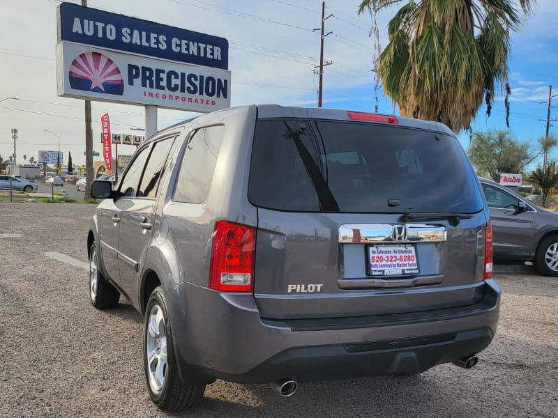 Honda Pilot 2015 price $16,299